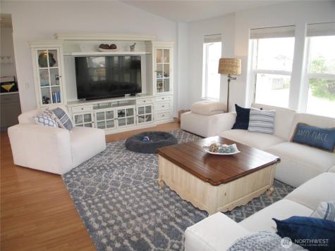32404 G Street Ocean Park WA 98640