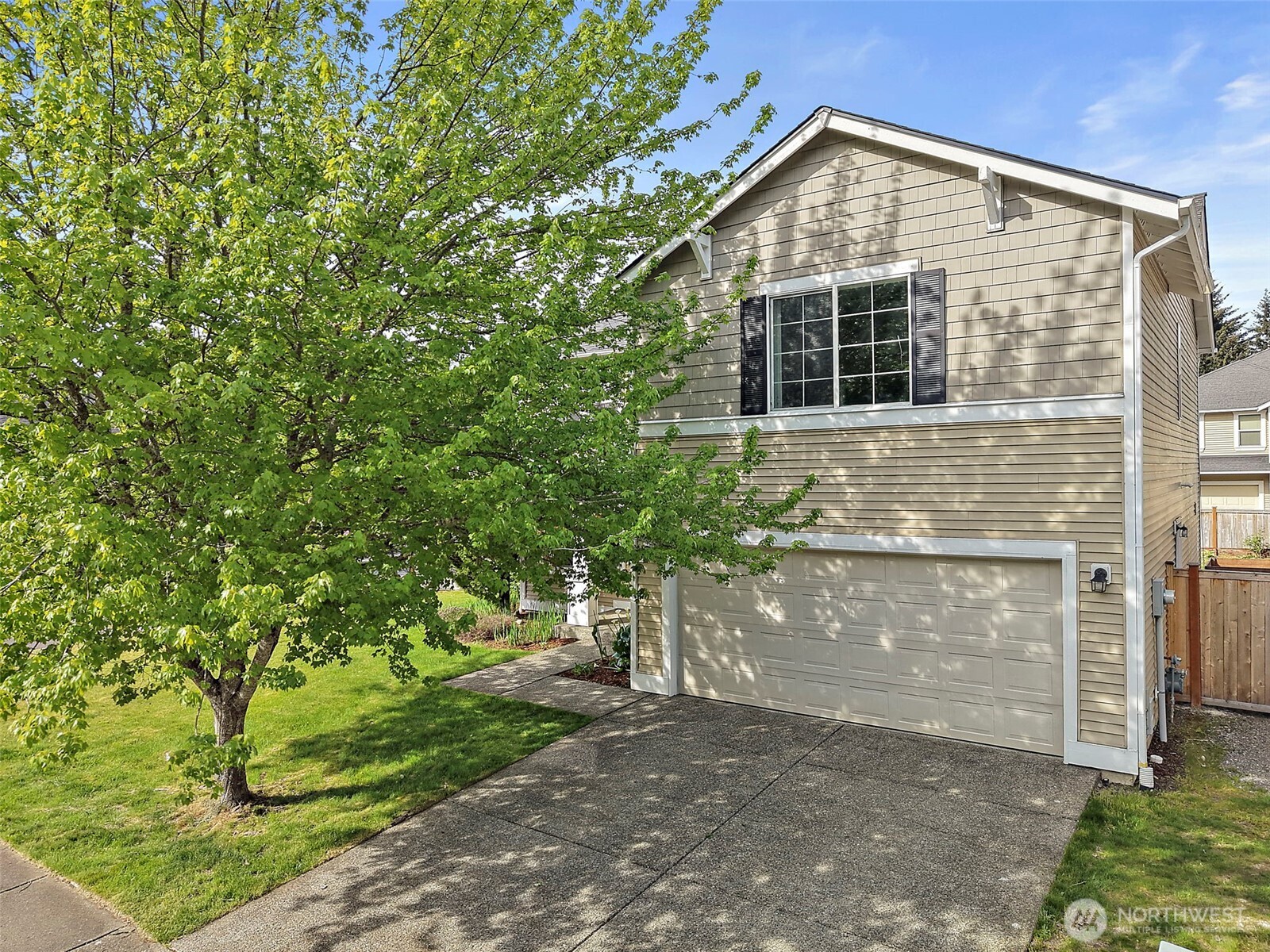 24216 237th Way SE Maple Valley WA 98038