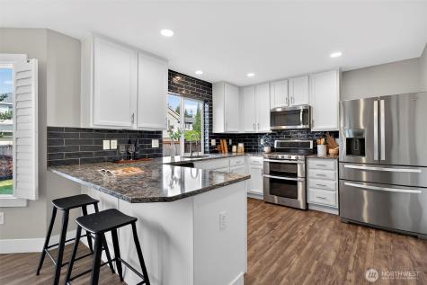 24216 237th Way SE Maple Valley WA 98038