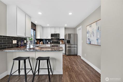 24216 237th Way SE Maple Valley WA 98038