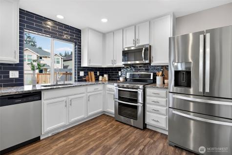 24216 237th Way SE Maple Valley WA 98038