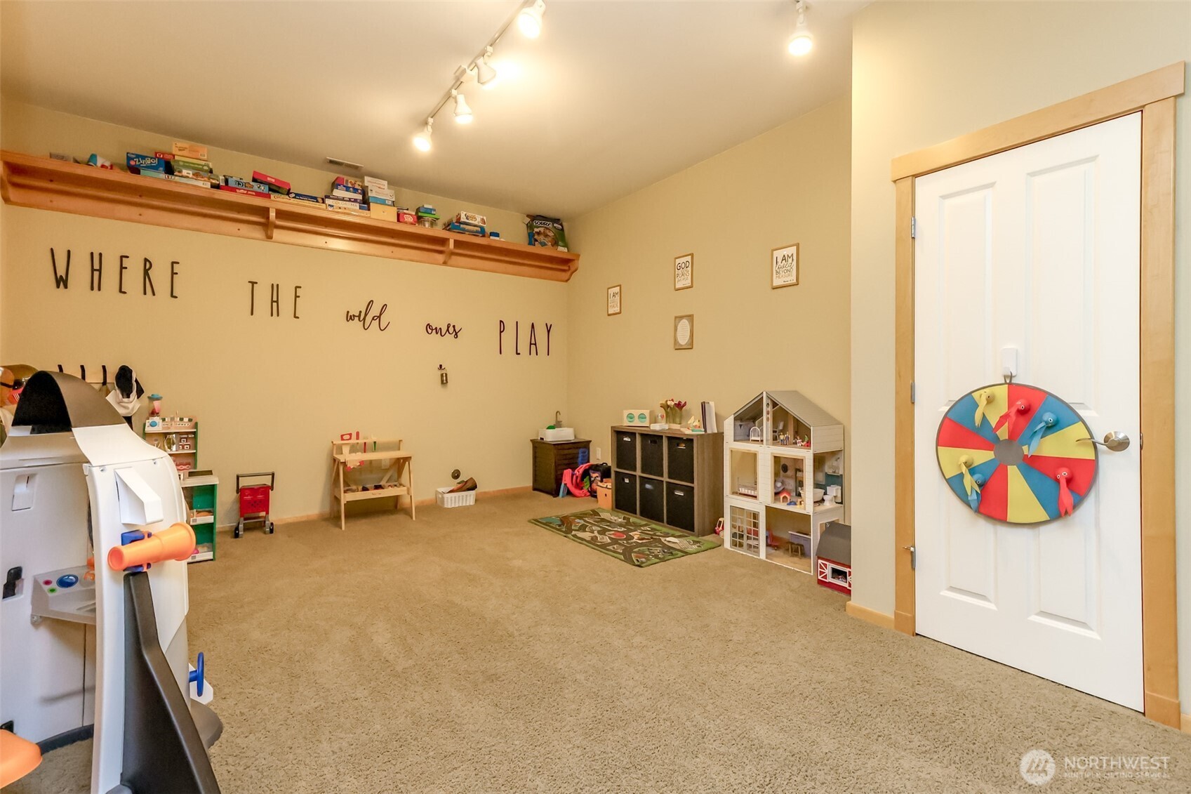 7607 46th Street NW Gig Harbor WA 98335