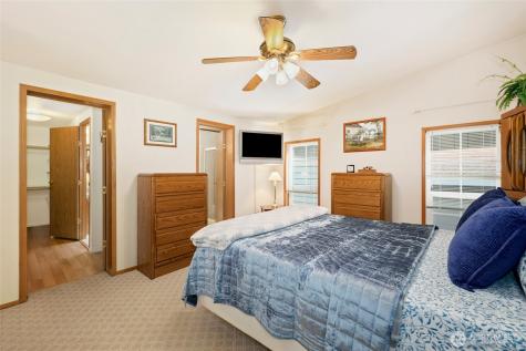 11116 Matthews Way Anderson Island WA 98303