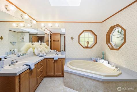 11116 Matthews Way Anderson Island WA 98303