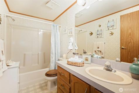 11116 Matthews Way Anderson Island WA 98303