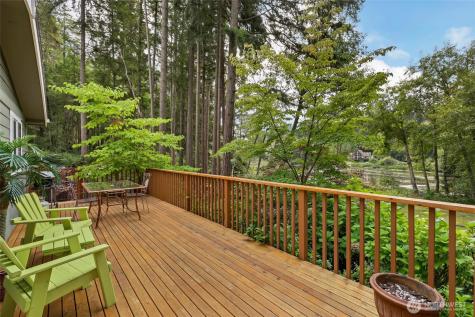11116 Matthews Way Anderson Island WA 98303