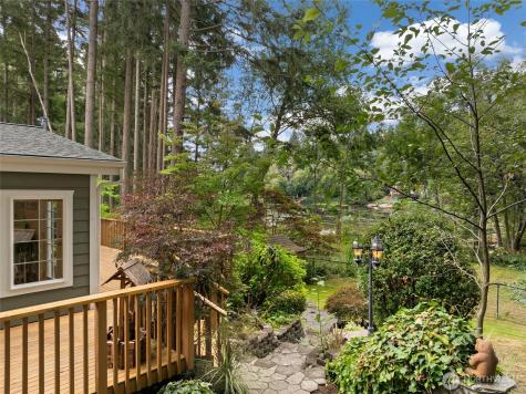 11116 Matthews Way Anderson Island WA 98303