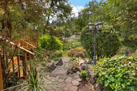 11116 Matthews Way Anderson Island WA 98303