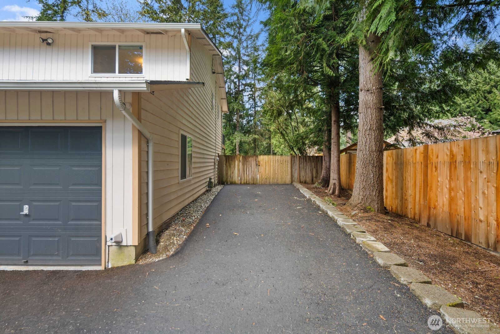 15532 187th Avenue NE Woodinville WA 98072