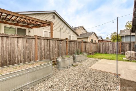 15010 45th Drive NE Marysville WA 98271