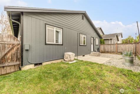 15010 45th Drive NE Marysville WA 98271