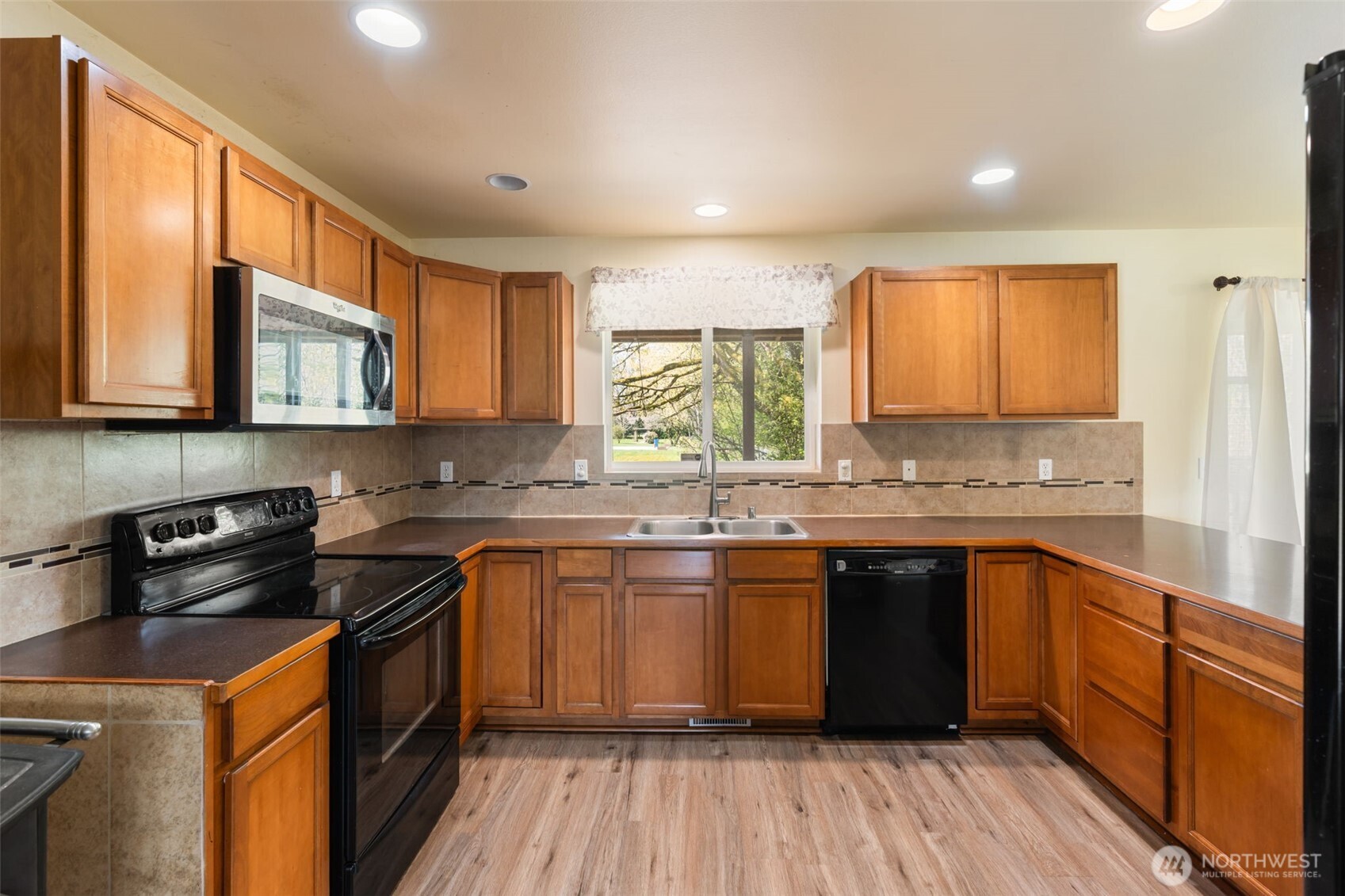 305 Denny Way Centralia WA 98531