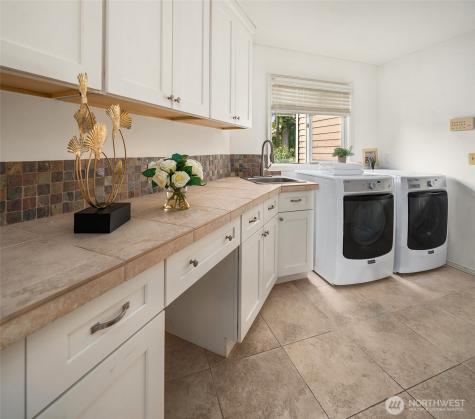 16707 NE 124th Street Redmond WA 98052