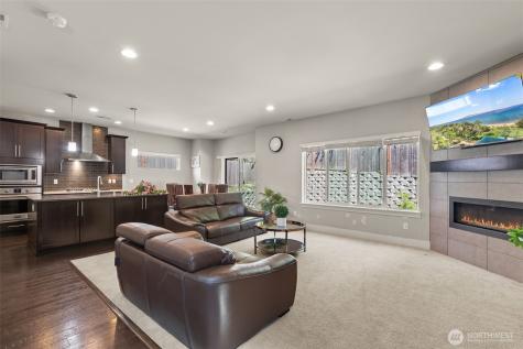1407 184th Street SW Lynnwood WA 98037