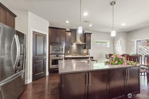 1407 184th Street SW Lynnwood WA 98037