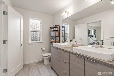 3915 198th Street SE Bothell WA 98012