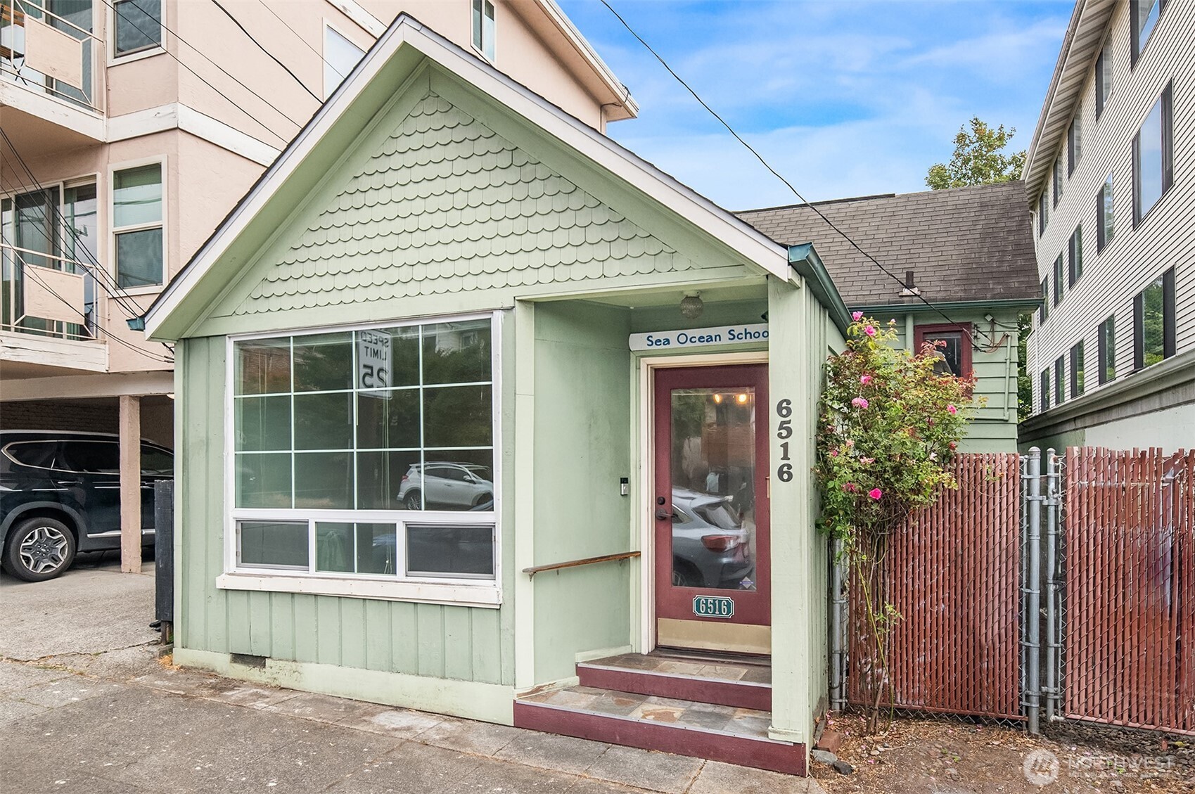 6516 24th Avenue NW Seattle WA 98117