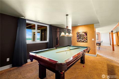 4702 Browns Point Boulevard NE Tacoma WA 98422