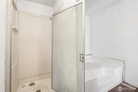 4815 NE Airway Drive Moses Lake WA 98837