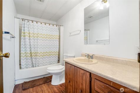 4815 NE Airway Drive Moses Lake WA 98837