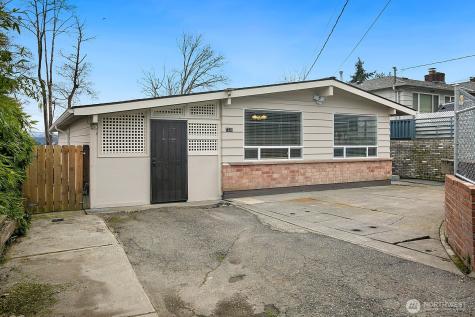 7226 33rd Avenue S Seattle WA 98118