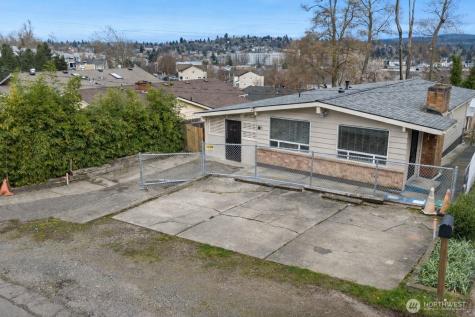 7226 33rd Avenue S Seattle WA 98118
