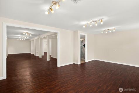 7226 33rd Avenue S Seattle WA 98118