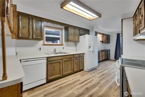 5814 79th Street Court E Puyallup WA 98371