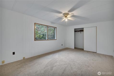 5814 79th Street Court E Puyallup WA 98371