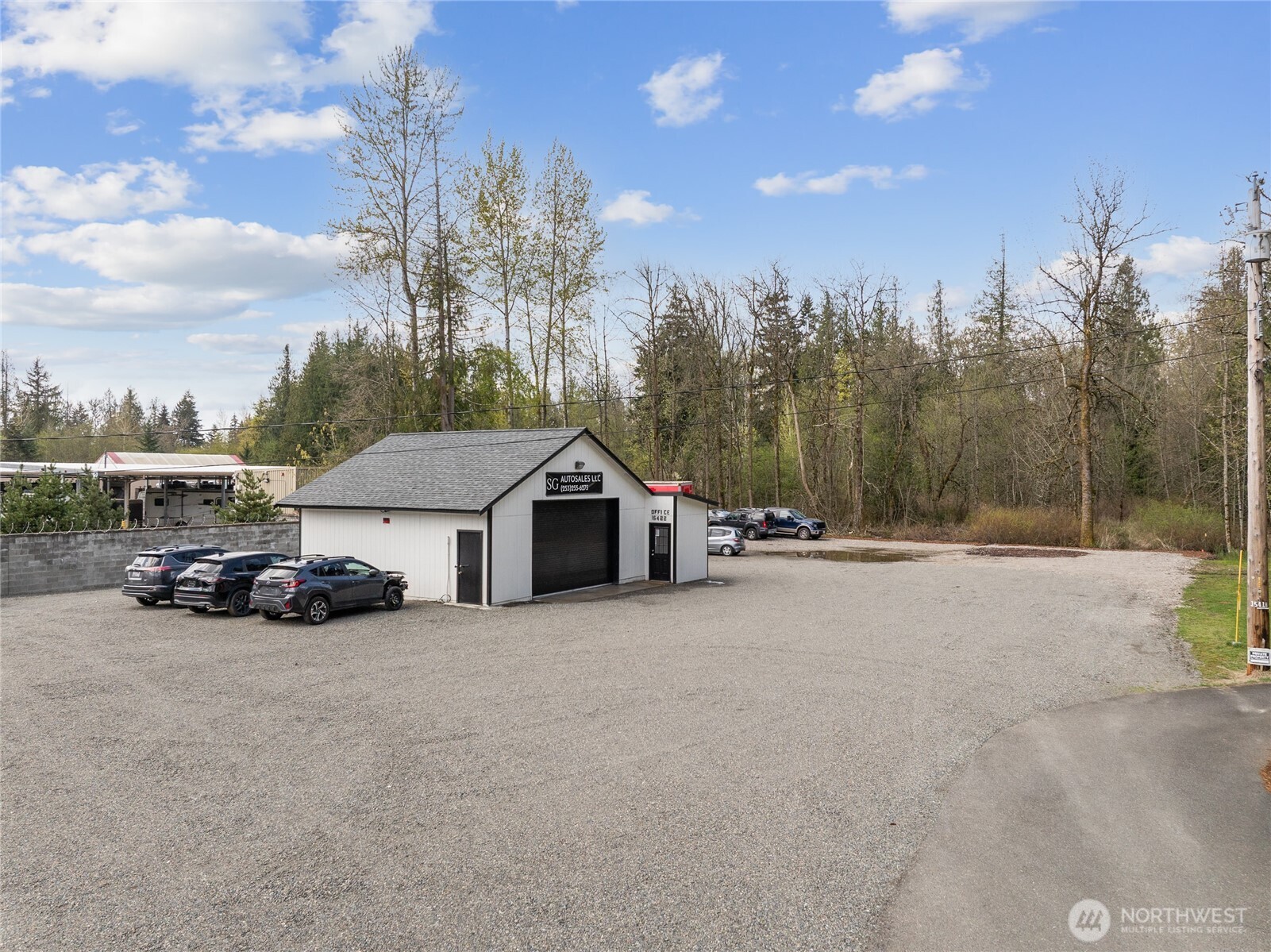 15422 Canyon Road E Puyallup WA 98375