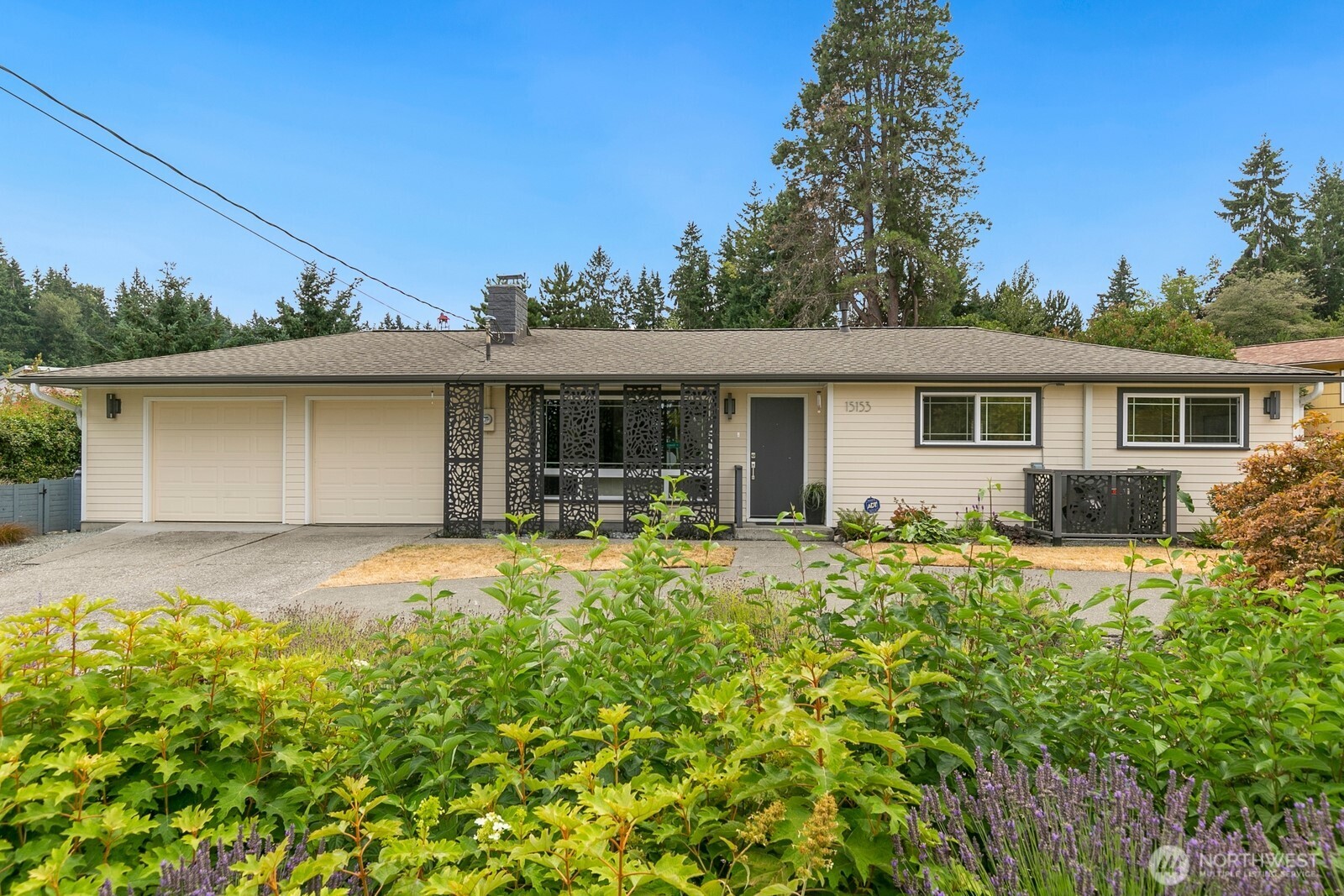 15153 SE Newport Way Bellevue WA 98006