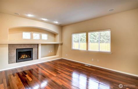5709 119th Place NE Marysville WA 98271