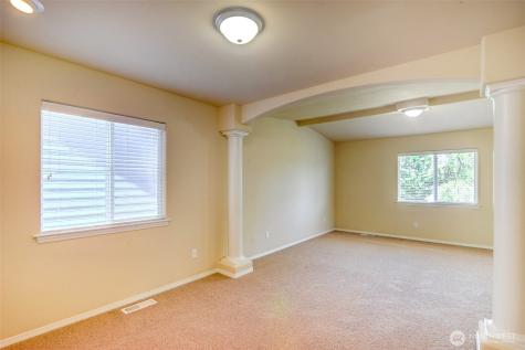 5709 119th Place NE Marysville WA 98271