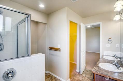 5709 119th Place NE Marysville WA 98271