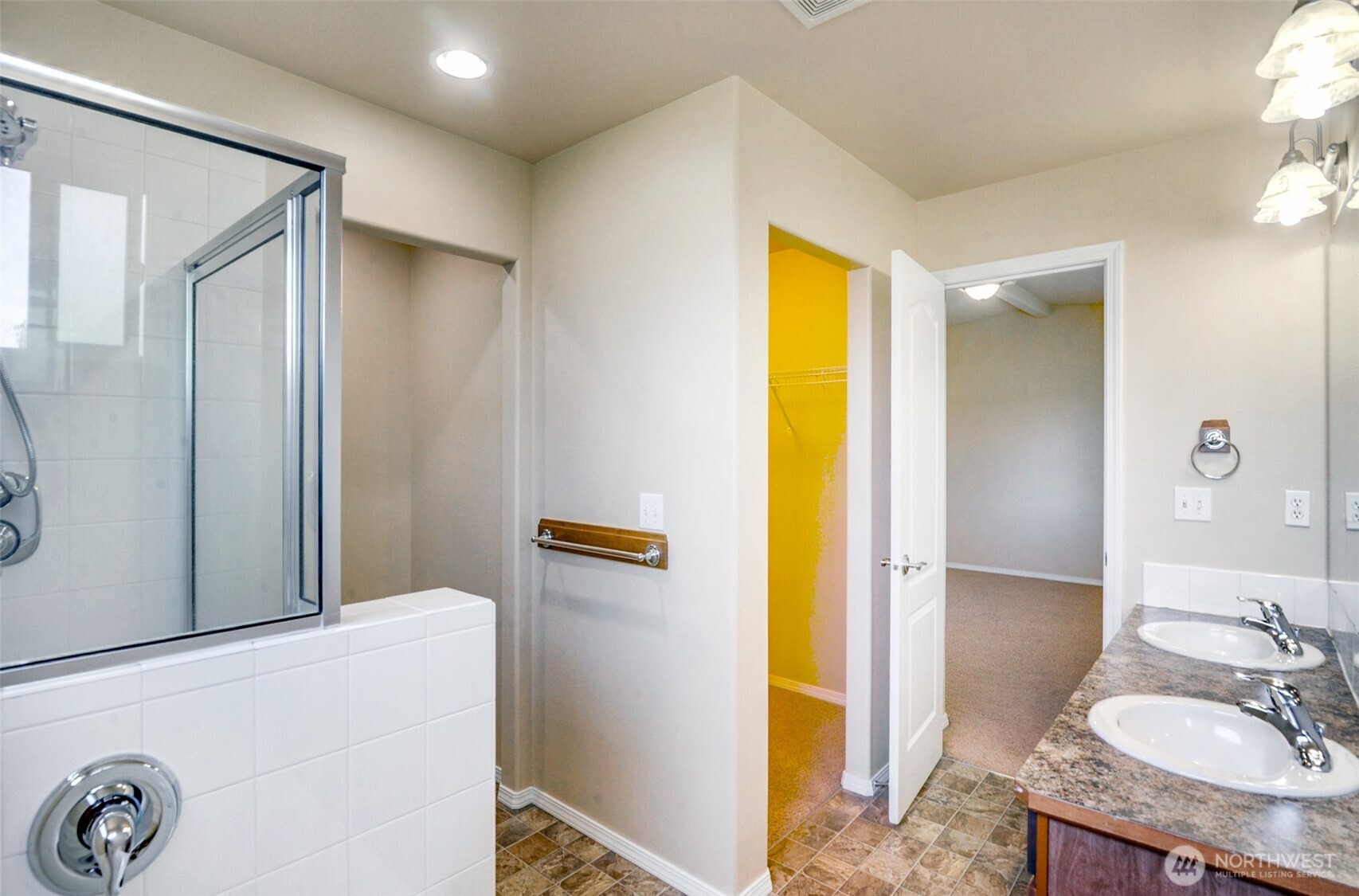 5709 119th Place NE Marysville WA 98271