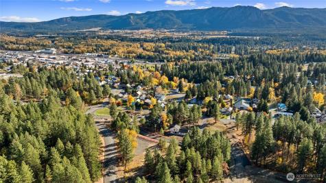 604 Compass (Lot 23) Place Cle Elum WA 98922