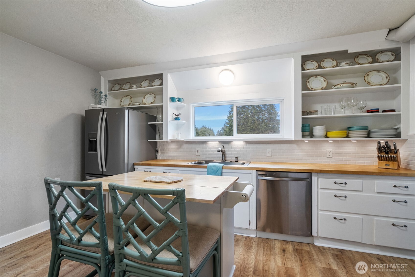 862 King Road Winlock WA 98596