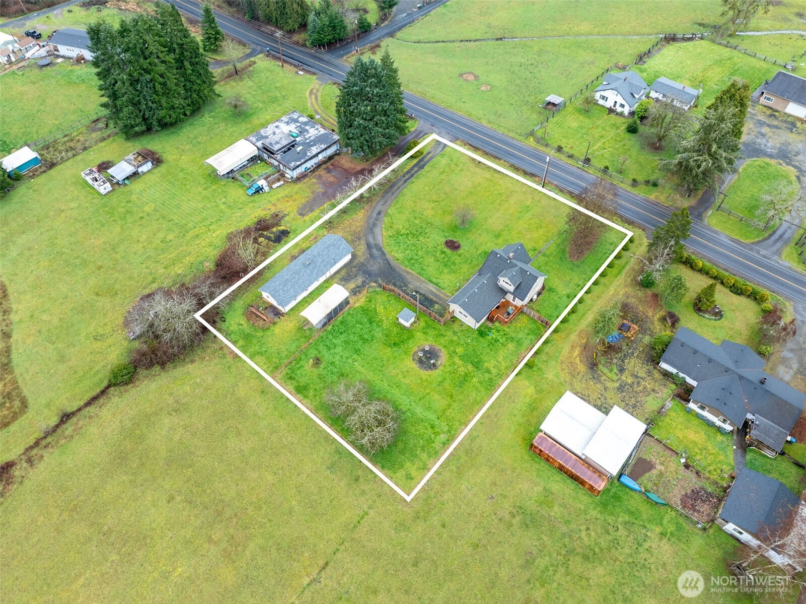 862 King Road Winlock WA 98596