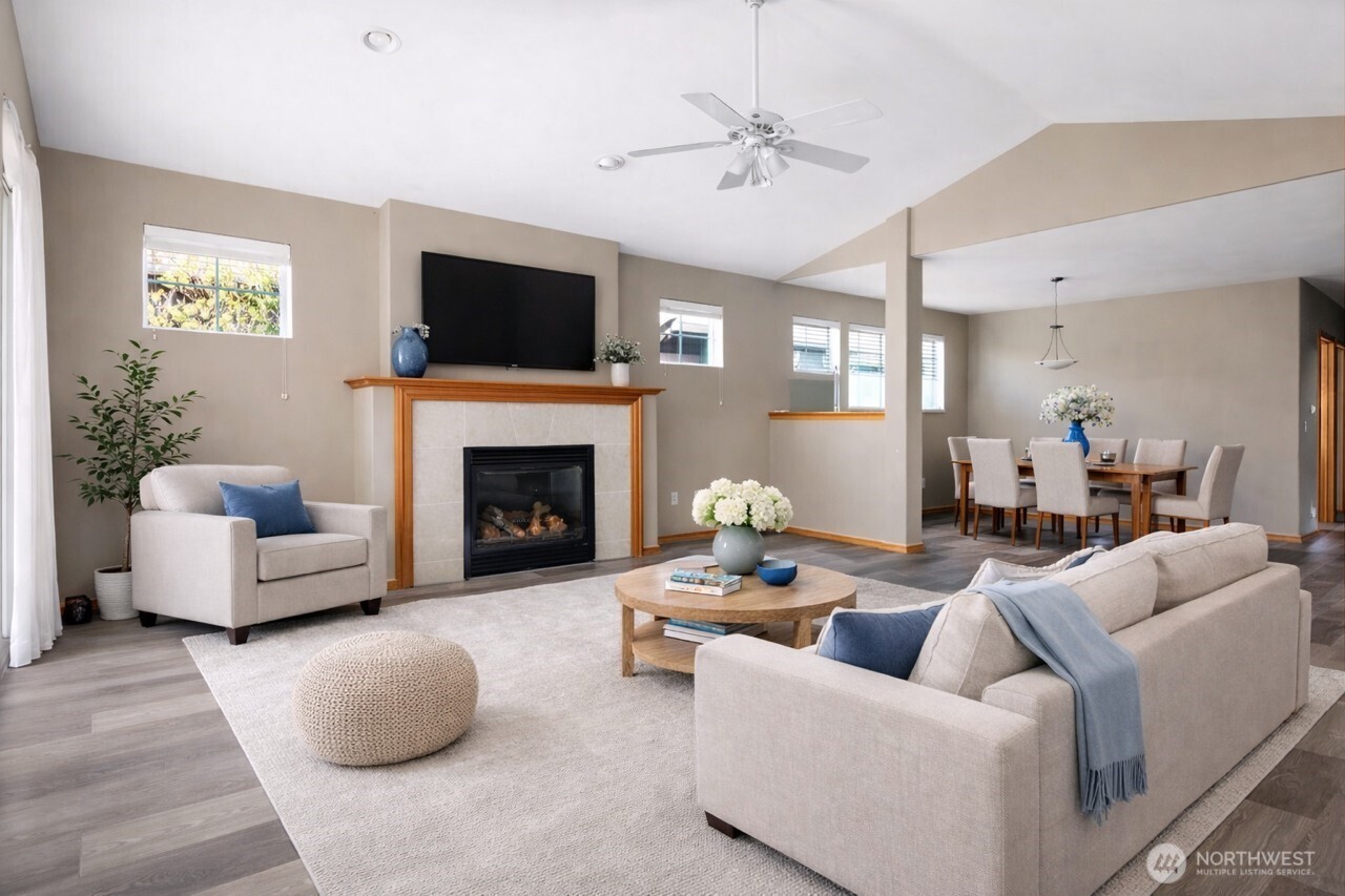 1611 SW Vanguard Street Oak Harbor WA 98277