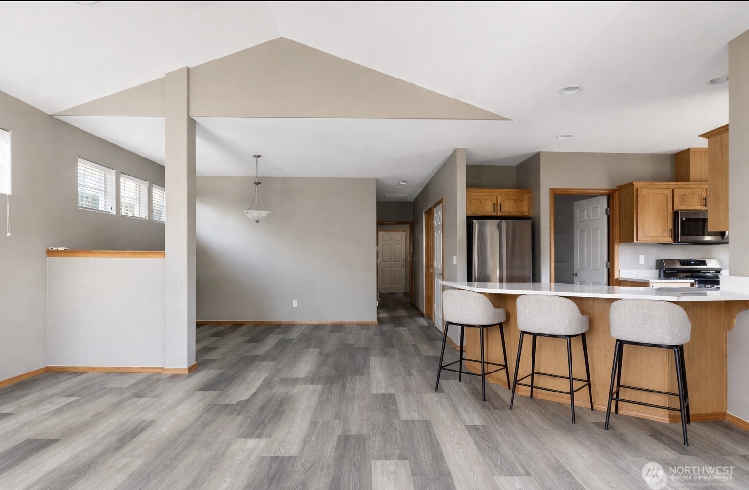 1611 SW Vanguard Street Oak Harbor WA 98277