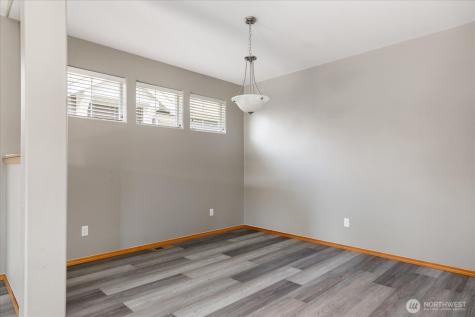 1611 SW Vanguard Street Oak Harbor WA 98277