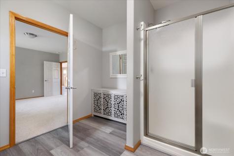 1611 SW Vanguard Street Oak Harbor WA 98277