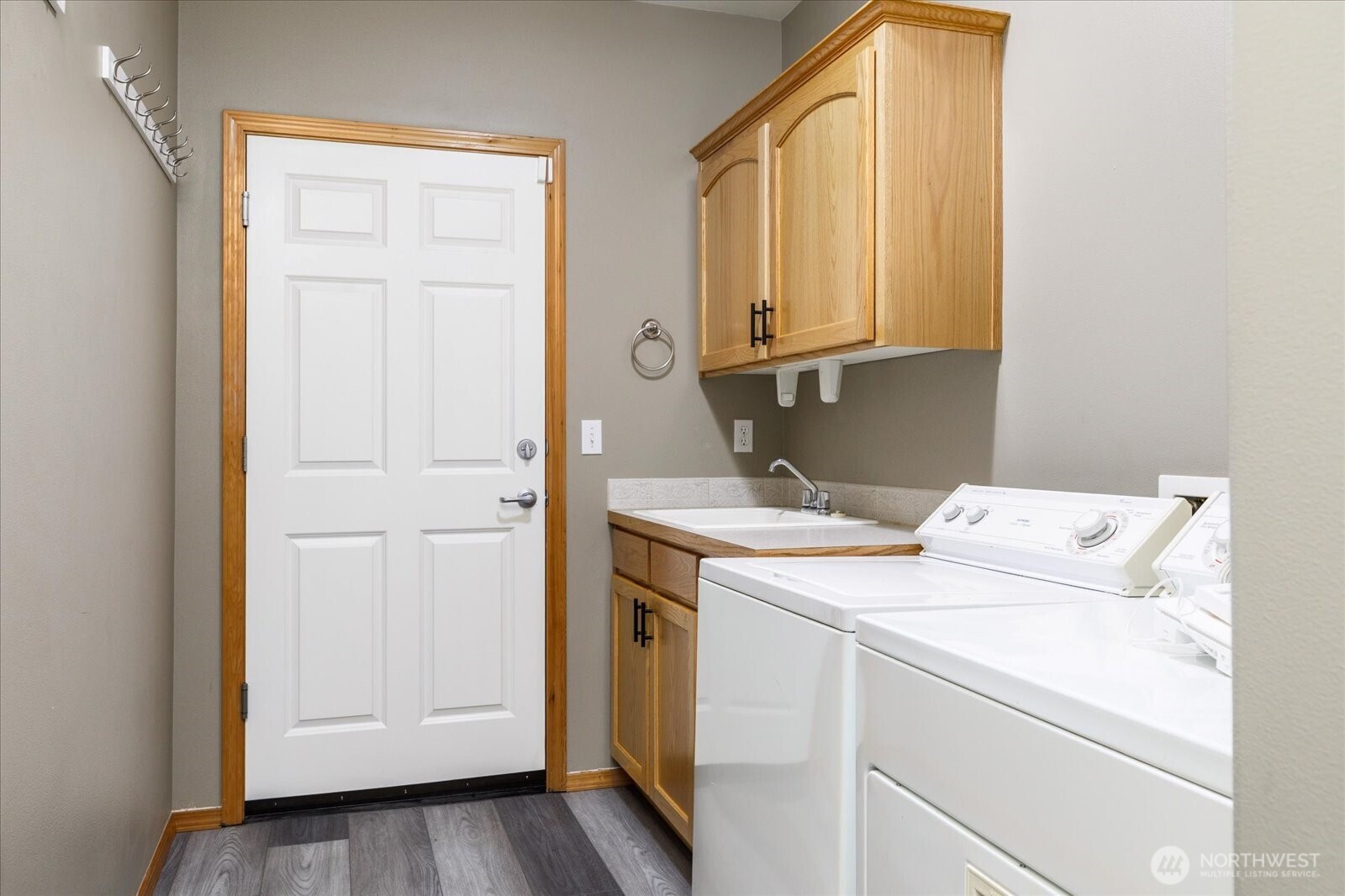 1611 SW Vanguard Street Oak Harbor WA 98277