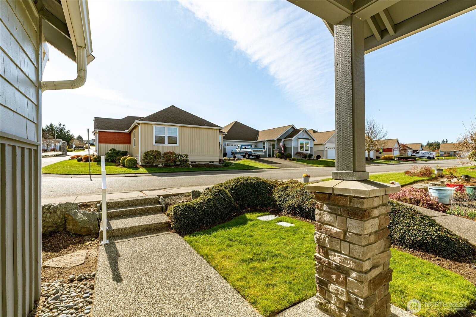 1611 SW Vanguard Street Oak Harbor WA 98277