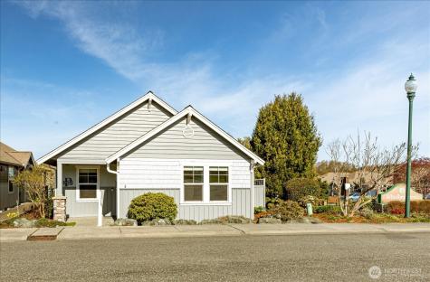 1611 SW Vanguard Street Oak Harbor WA 98277