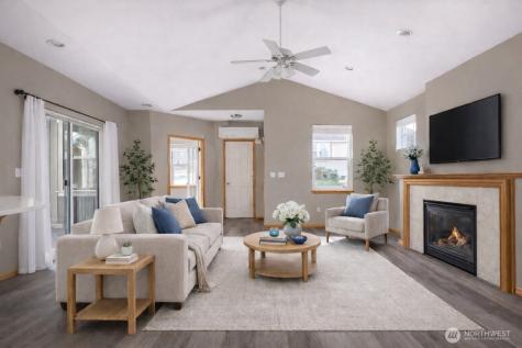 1611 SW Vanguard Street Oak Harbor WA 98277