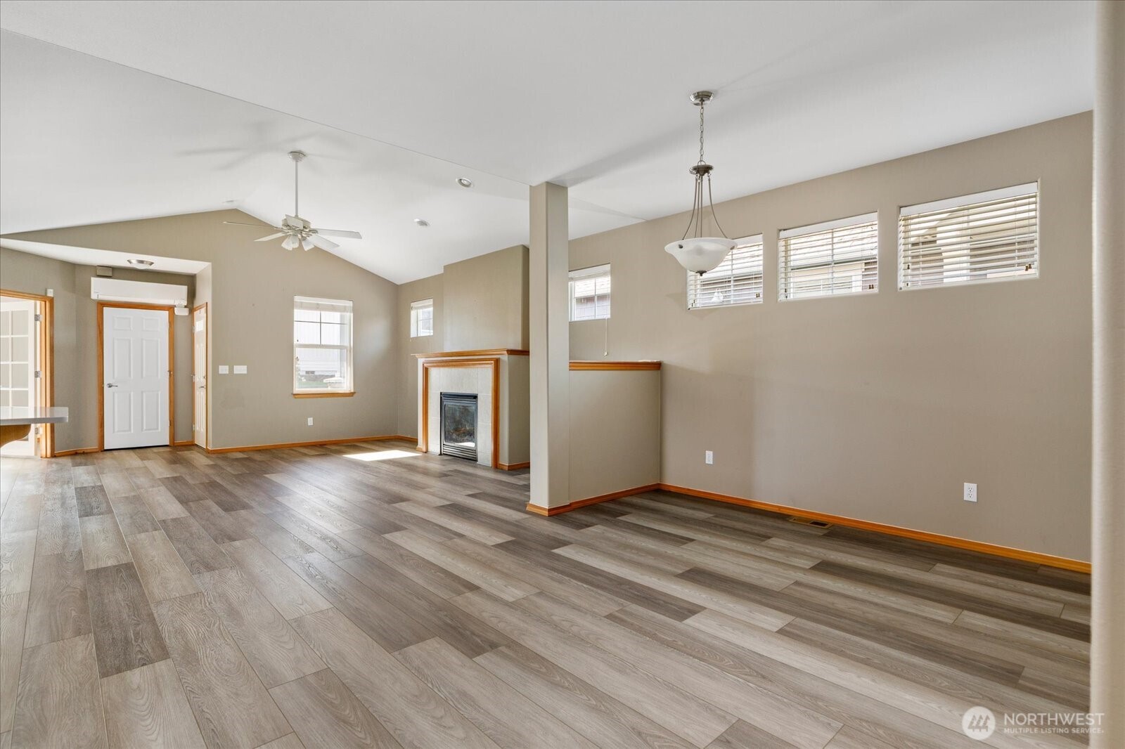 1611 SW Vanguard Street Oak Harbor WA 98277