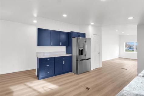 4815 NE Airway Drive Moses Lake WA 98837