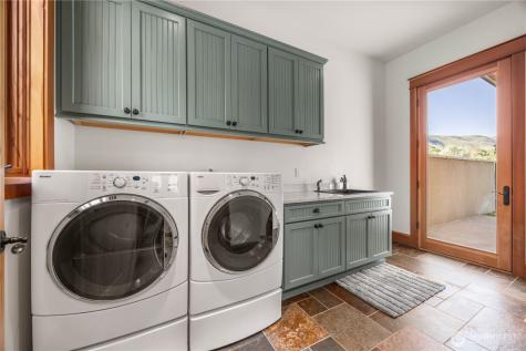 13531 Us Highway 2 East Wenatchee WA 98802