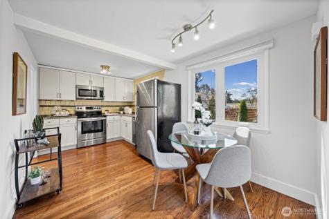 13323 20th Avenue NE Seattle WA 98125
